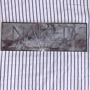 Urban Decay Naked Smoky palette